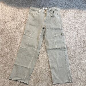 Oat New York Women's Light Gray Cropped Jeans